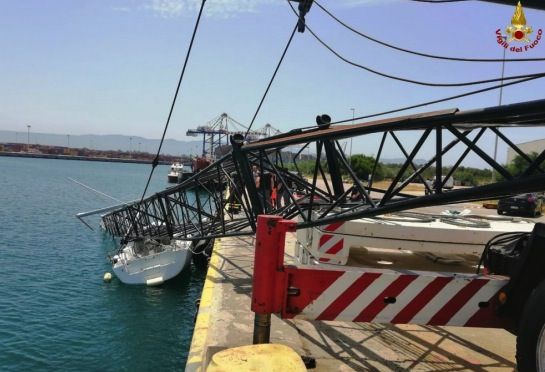 Operaio morto a giugno, la “Zen Yacht” fuori dal porto di Gioia Tauro