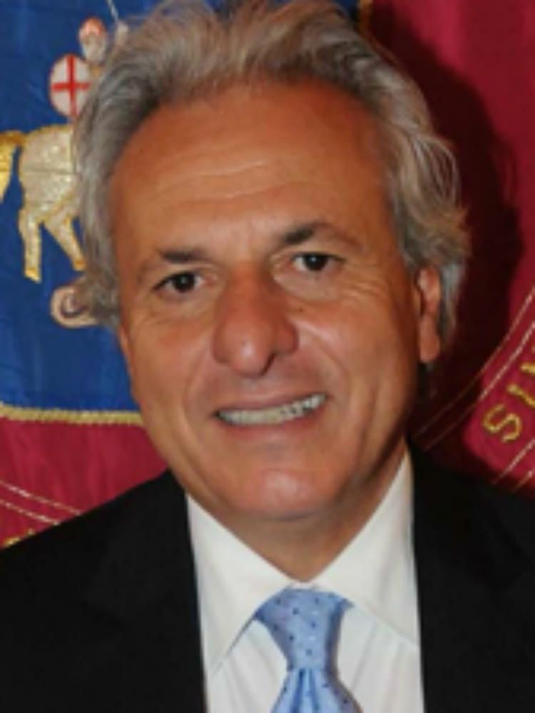 Arena: la città non può più aspettare