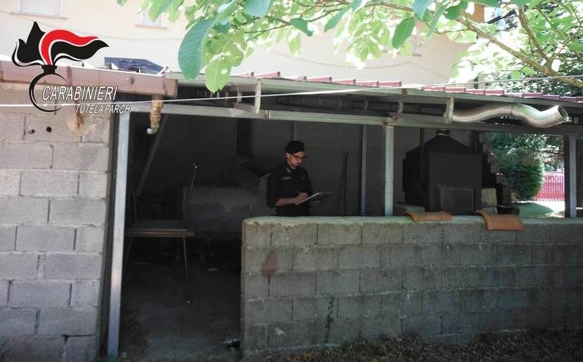 Veranda abusiva nel Parco dell'Aspromonte, denunciato pensionato