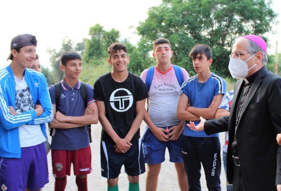 Il vescovo scrive agli studenti di Reggio: «Siate costruttori di un mondo umano»