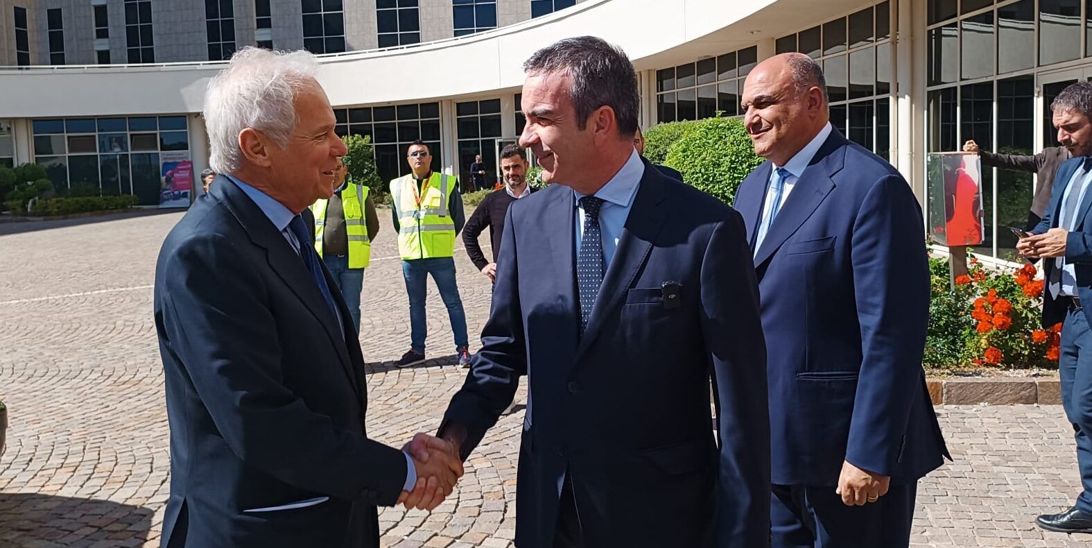 Operai e tecnici altamente specializzati nei cantieri, al via i corsi per 45 calabresi