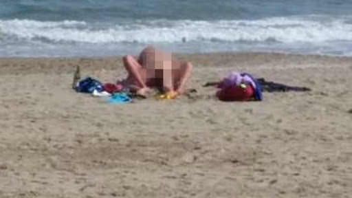Sesso in spiaggia a Reggio Calabria, denunciati due giovani