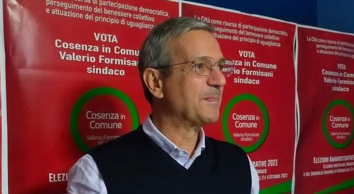 Elezioni a Cosenza, Formisani non sosterrà Franz Caruso