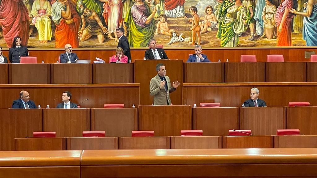 Tam tam comunicativo e riforme: le prove “muscolari” del centrodestra in modalità elettorale