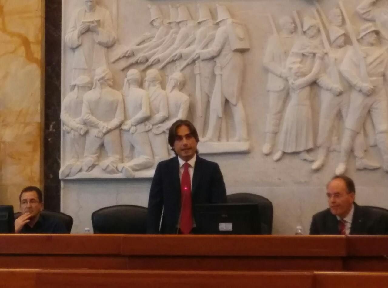 Reggio, il consiglio comunale dice “No” al fascismo