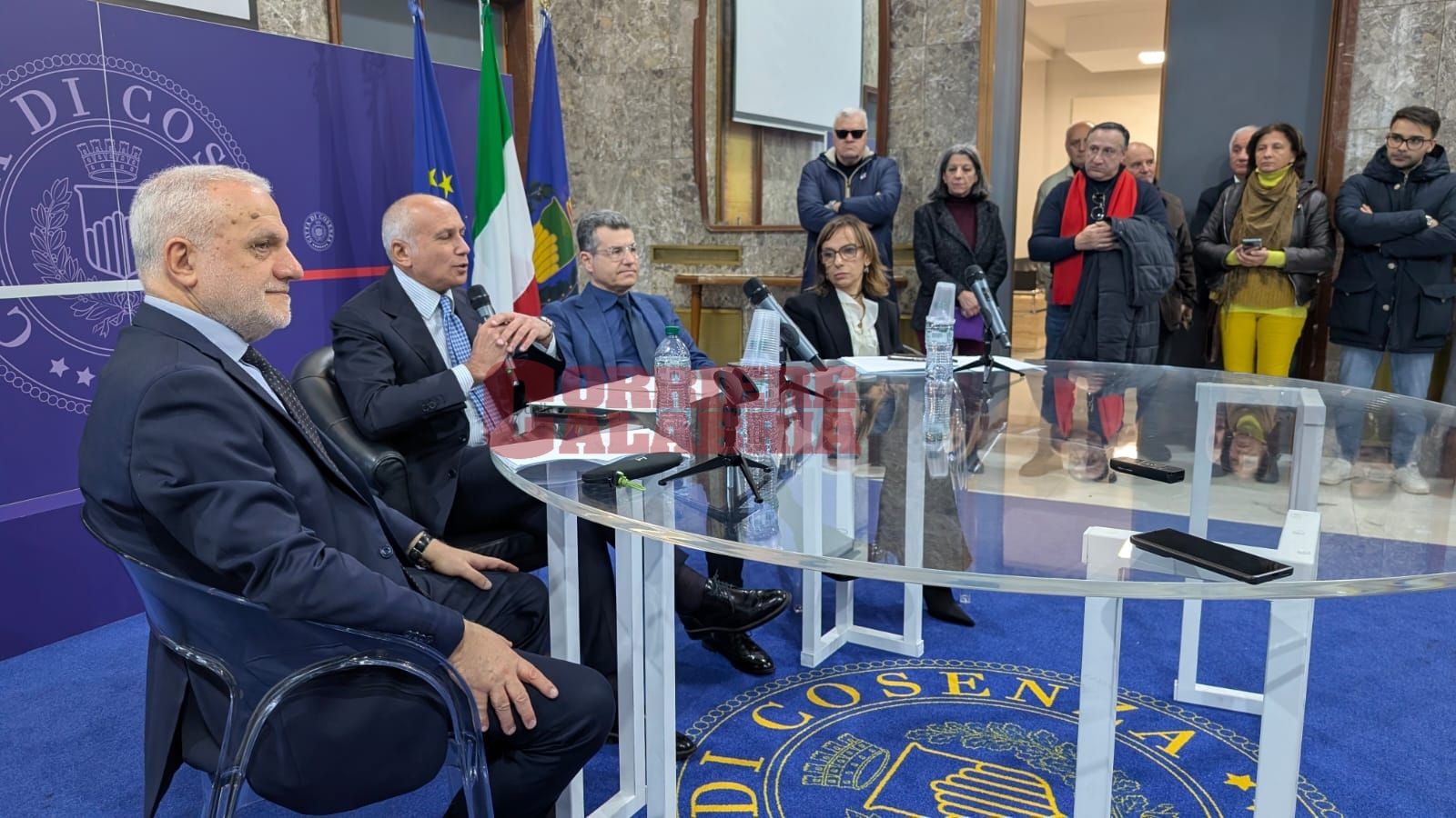 Cosenza, ecco la nuova Giunta: «Il Centrosinistra è compatto». Caruso rilancia e apre alla sfida per la Provincia