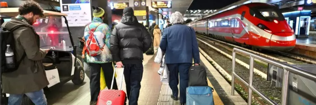 Treni, rischio disagi nel weekend per chi deve viaggiare