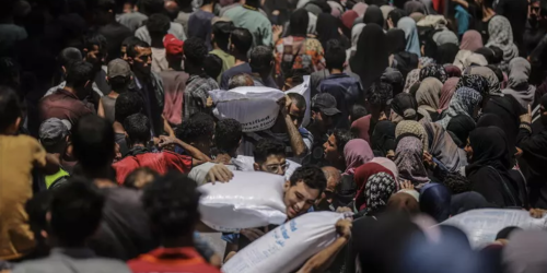 Attacco israeliano al mercato di Gaza, 18 morti