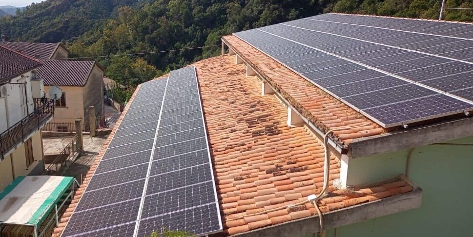Sellia, impianti fotovoltaici per diventare autosufficienti