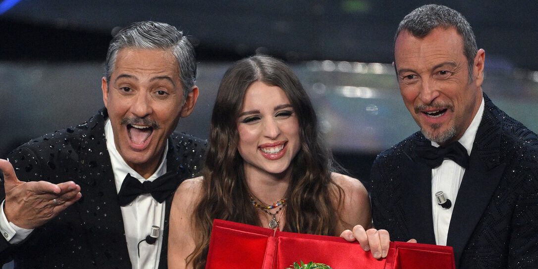 «Siete matti, grazie di cuore». Il trionfo di Angelina Mango