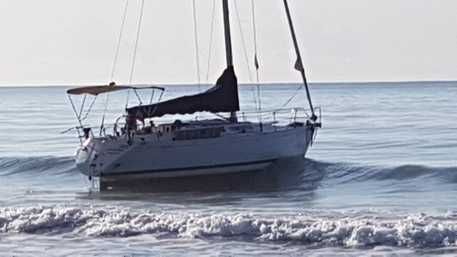 Migranti: in decine sbarcano sulle spiagge della Locride