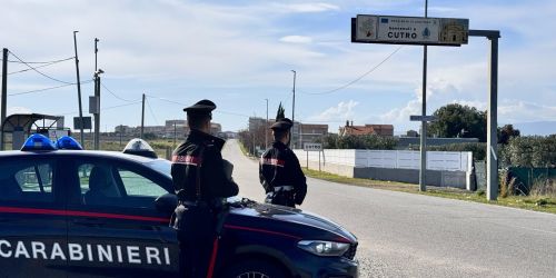 carabinieri Cutro