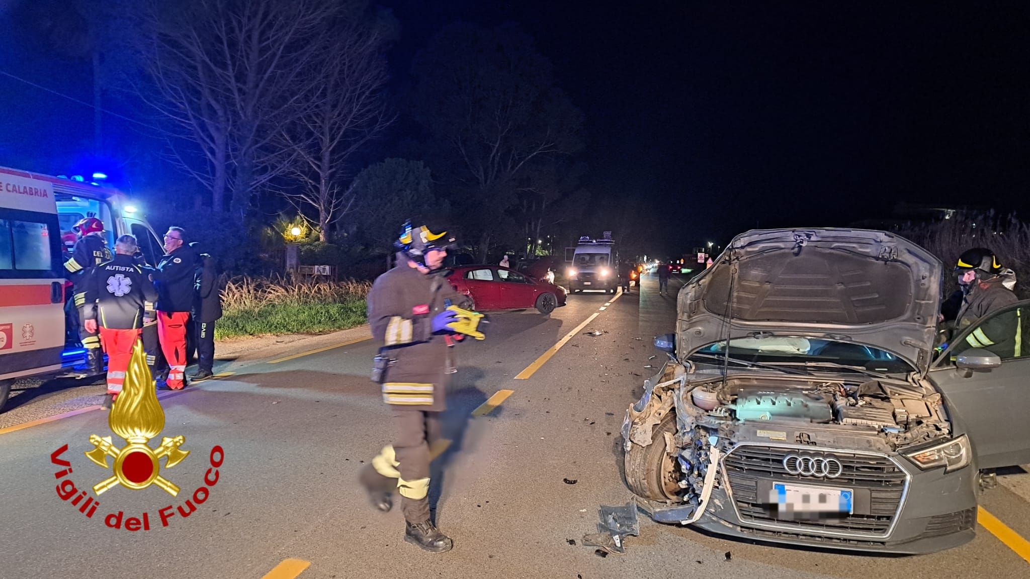 Incidente sulla SS106, tre feriti nel Crotonese – FOTO