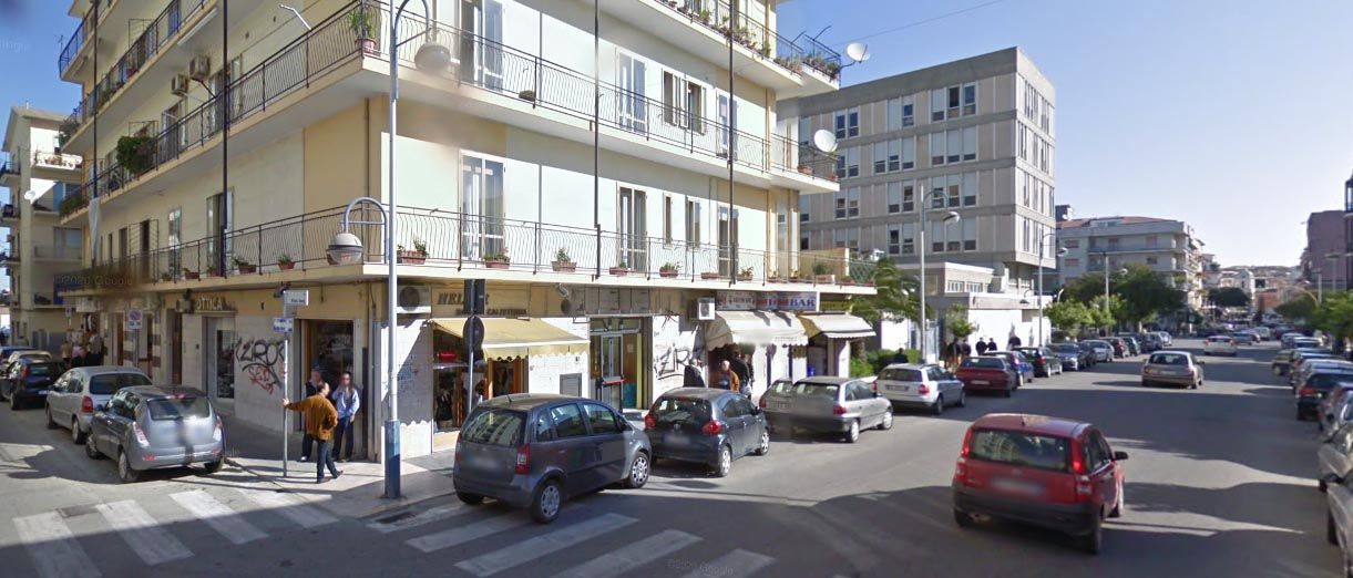 «Colpi inferti con professionalità pugilistica»: la feroce aggressione a Davide Ferrerio