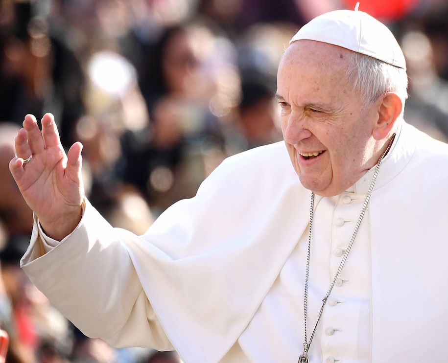 «La sinistra scavalcata a sinistra… da un papa»