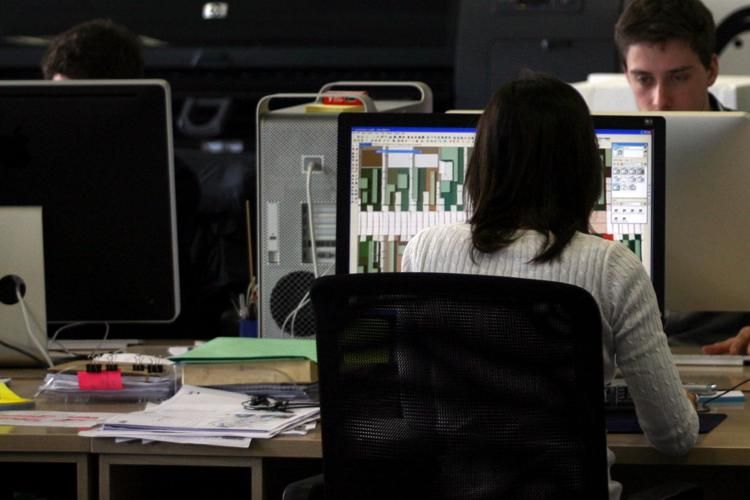 Spesa in materiale informatico, Calabria “virtuosa”: nel 2021 impegnati 4.800 euro