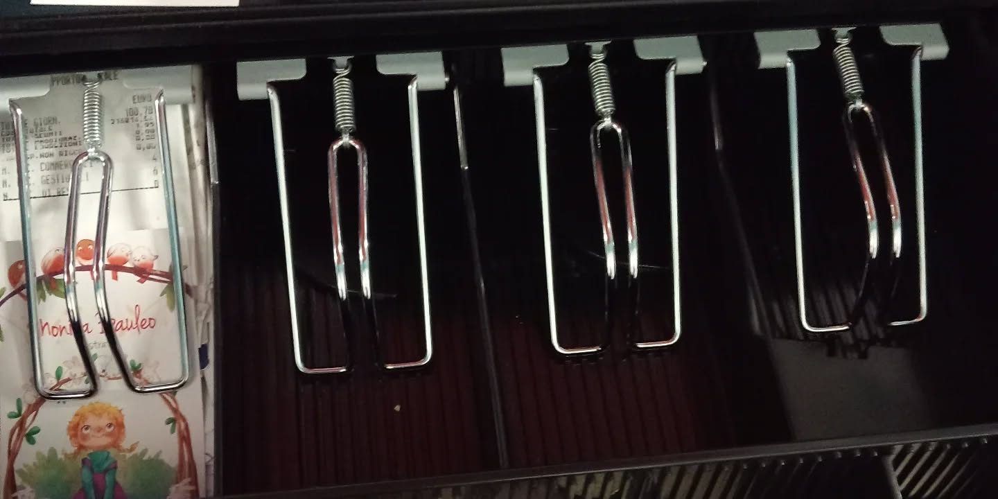 Nuovo furto a Cosenza: colpita una libreria per bambini