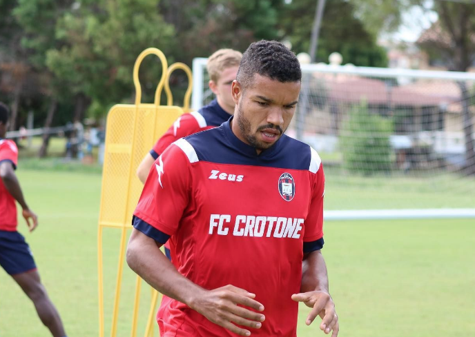 Calcio, Soriano stende il Crotone