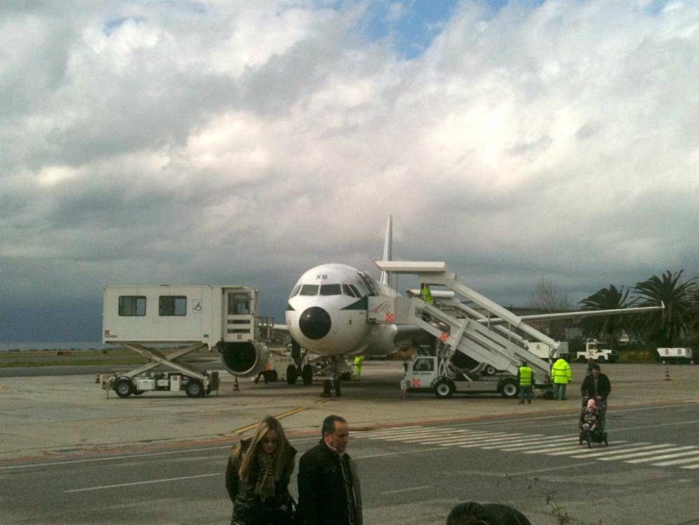 L'Alitalia elimina tutti i voli diretti Torino-Calabria