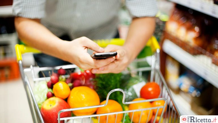 Famiglie alle strette, il 60% delle spese dedicate a quelle obbligatorie. Ed in Calabria pesano di più