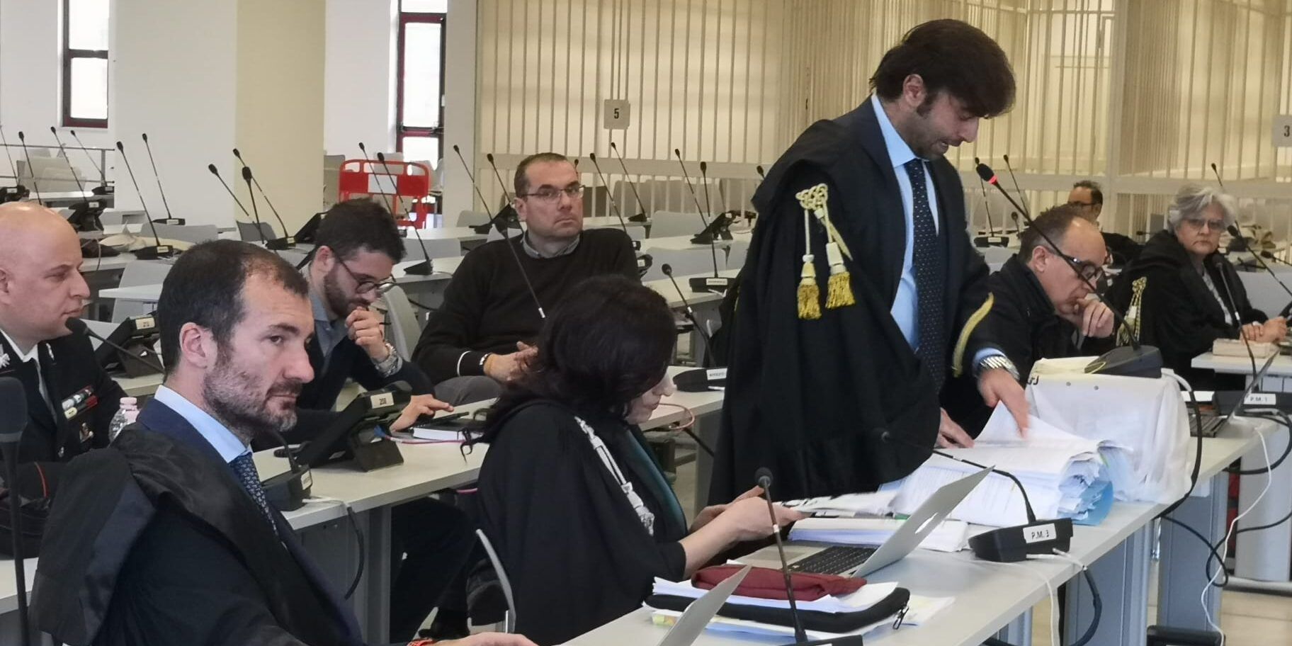 La loggia massonica coperta di Catanzaro e la “retromarcia” di Petrini. Il pm: «Non è stata una scelta libera»