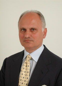 Valentino: «Non credo che possa rinascere An»