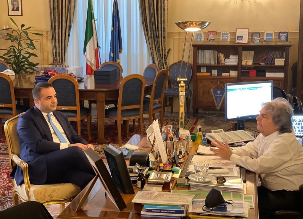 Cannizzaro: «A breve il bando per i tirocinanti ministeriali calabresi»