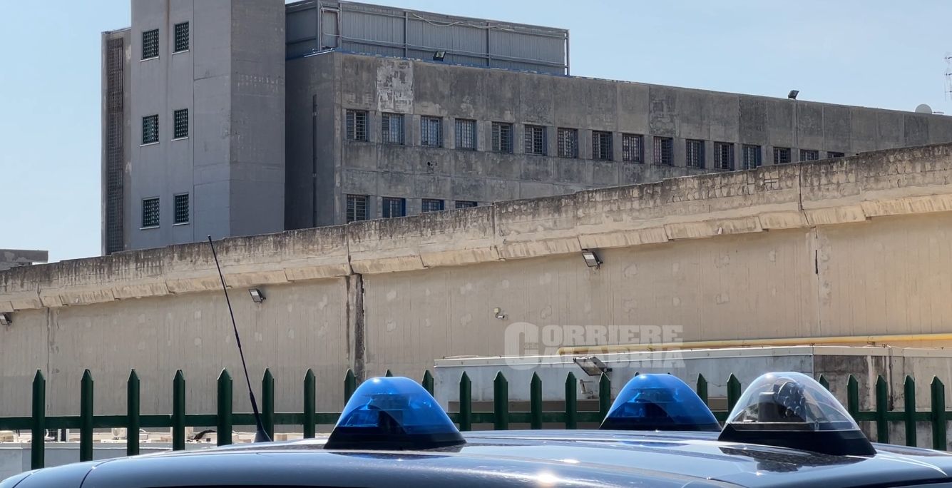 Carcere di Catanzaro, frattura per un agente aggredito da un detenuto