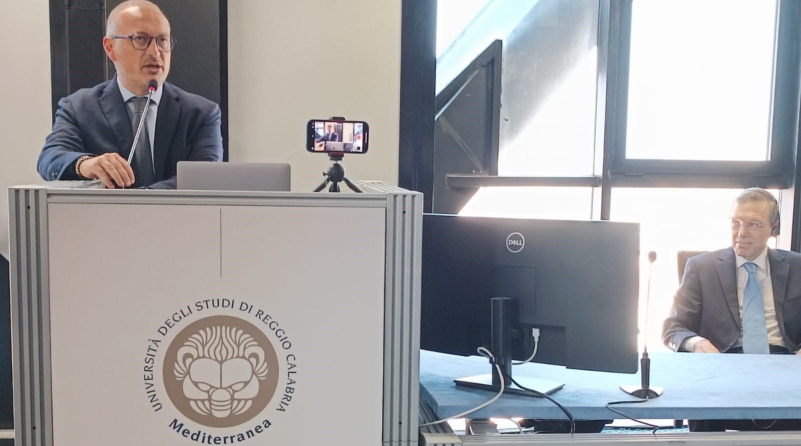 A Cosmos 2023 la lectio magistralis dell’astrofisico Abraham Loeb