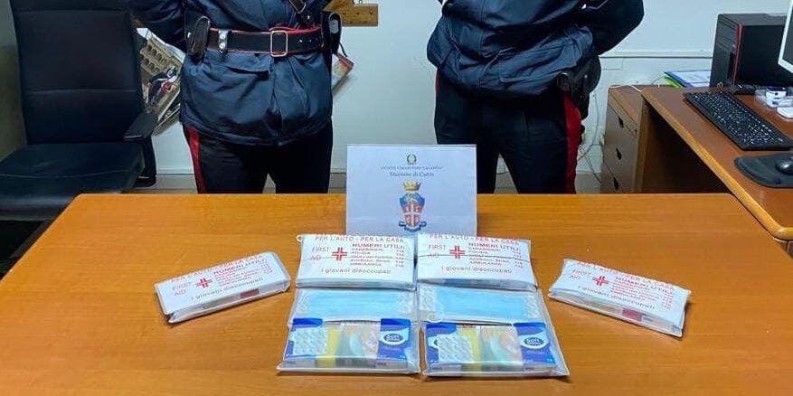 Sorpresi a vendere prodotti privi di certificazioni, denunciati due giovani a Cutro