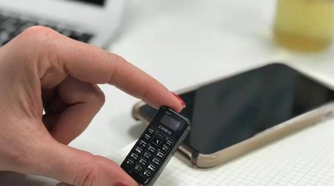 Detenuto sorpreso con un cellulare nel carcere di Vibo Valentia