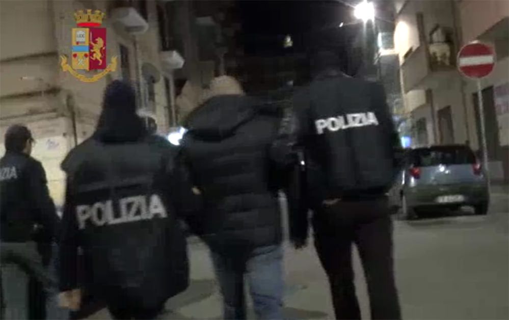 Trafficanti vicini alla 'ndrangheta spacciavano a Lampedusa, 13 condanne