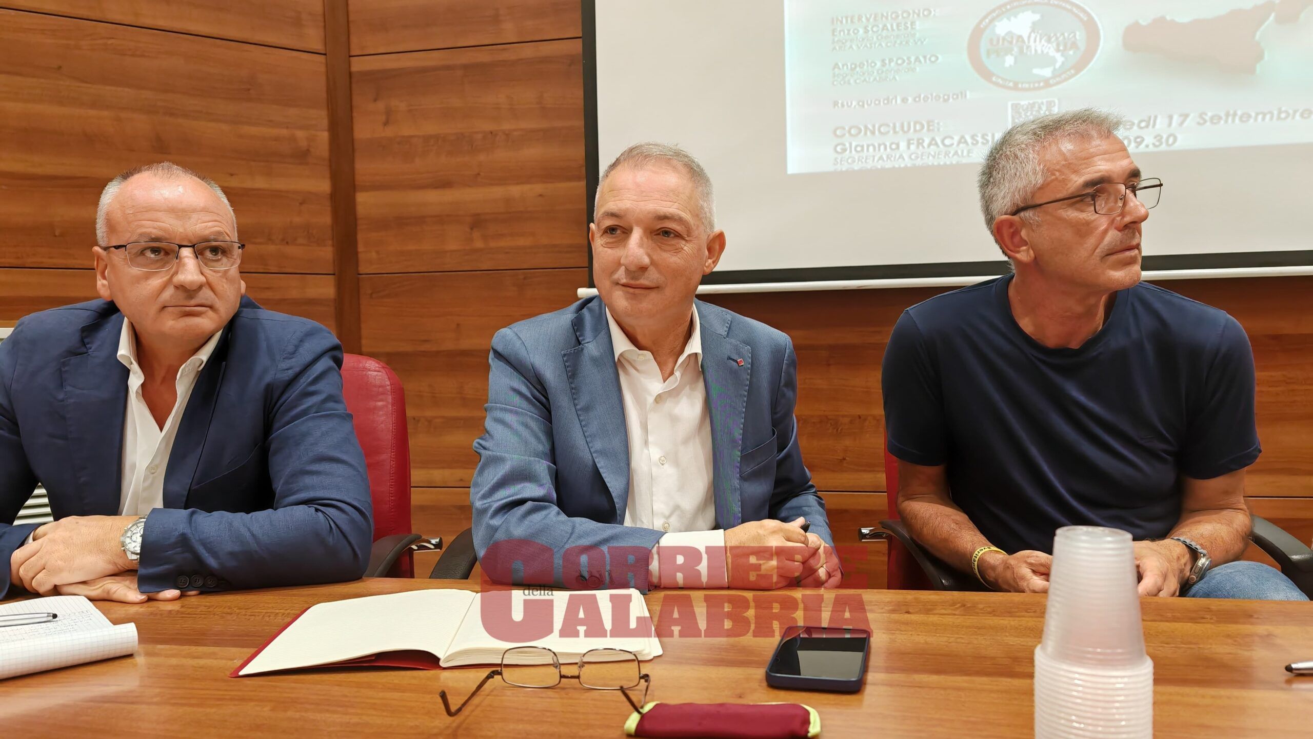 Scuola e autonomia, l’allarme: «In quattro anni persi 30mila studenti in Calabria»