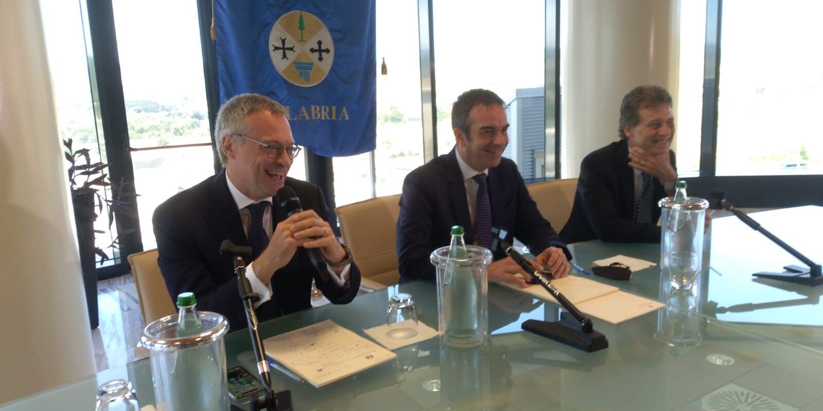 Bonomi: «Il rigassificatore di Gioia Tauro opera strategica per il Paese, non si perda altro tempo»