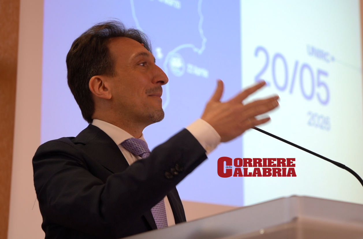 IA, il rettore dell’Unical Greco: «Serve una catena di controllo rigorosa». Senese: «Chi ne trarrà vantaggio?»