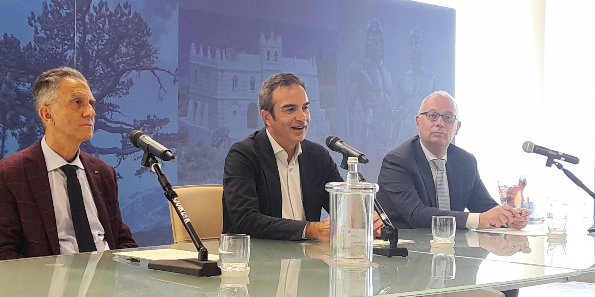 Digitale, il colosso Atos sbarca in Calabria: nel 2023 nuova sede e 50 assunzioni, da triplicare entro il 2025 – VIDEO