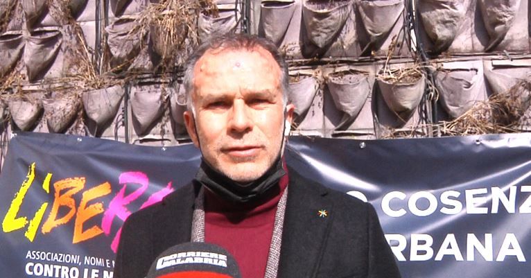 «Hanno ucciso mio padre. Avevo solo 9 anni»