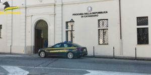 Corruzione e appalti nella sanità in Calabria, la Procura chiede il rinvio a giudizio per 35 persone