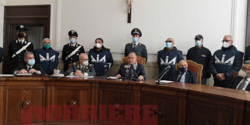 basso profilo conferenza gratteri basso profilo conferenza gratteri basso profilo conferenza gratteri basso profilo conferenza gratteri basso profilo conferenza gratteri basso profilo conferenza gratteri