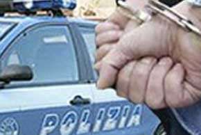 Omicida in permesso premio minaccia moglie e figlio