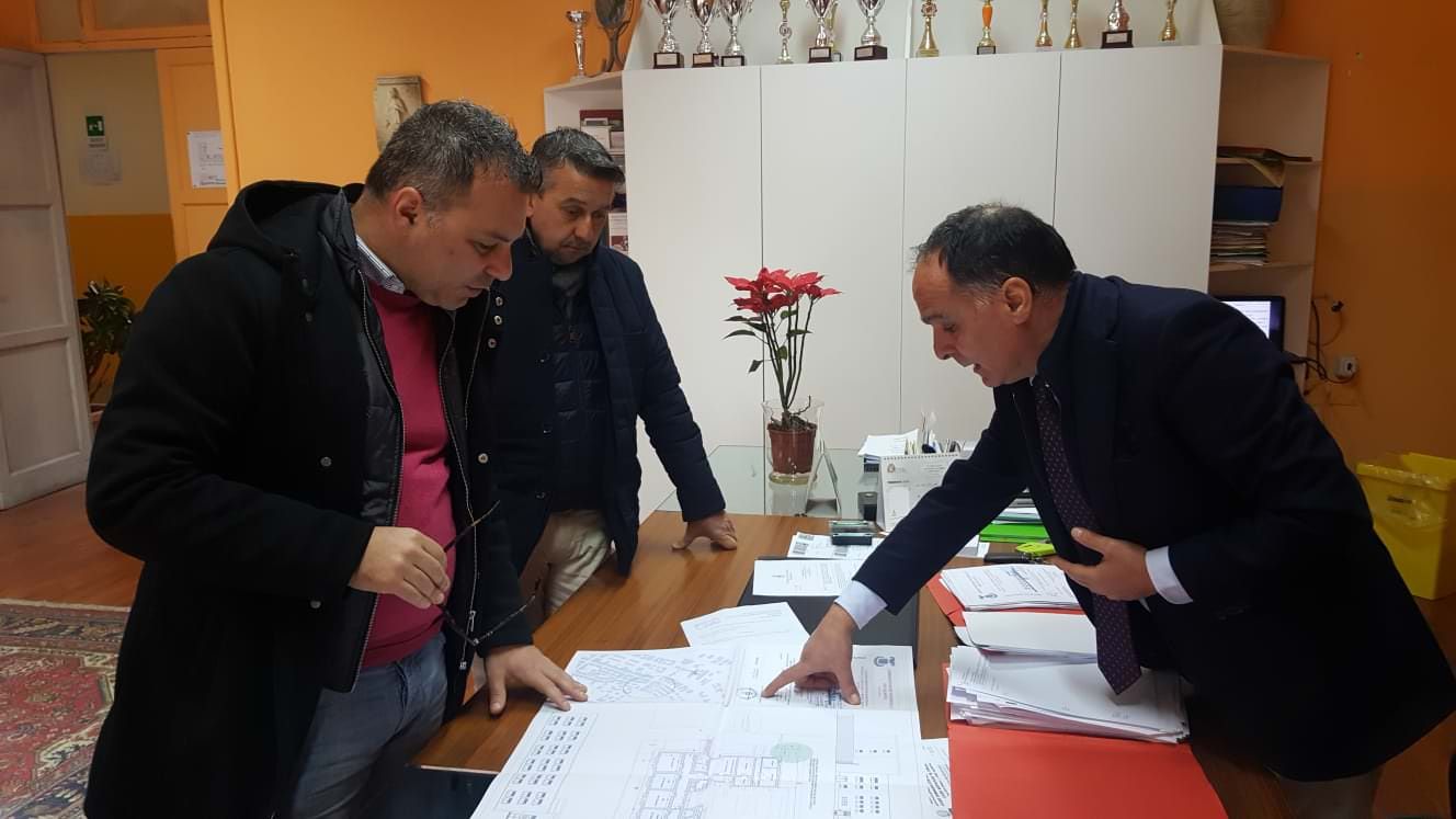 Caso montascale al liceo di Vibo, il presidente della Provincia: «Risolveremo il problema»