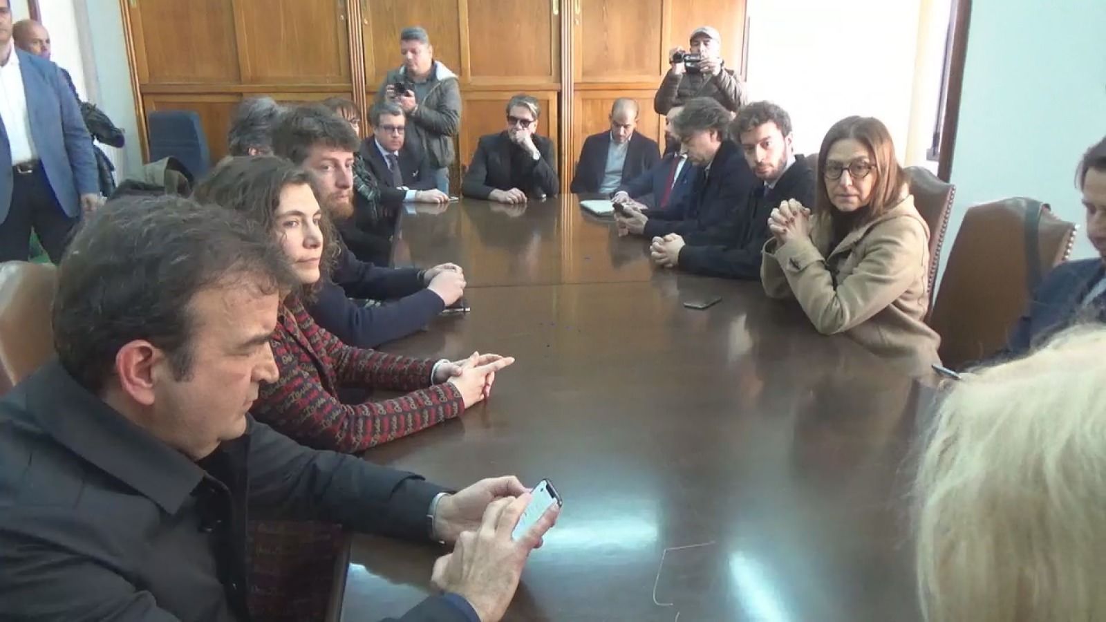 Cosenza, sgomberi scongiurati (per il momento) – VIDEO