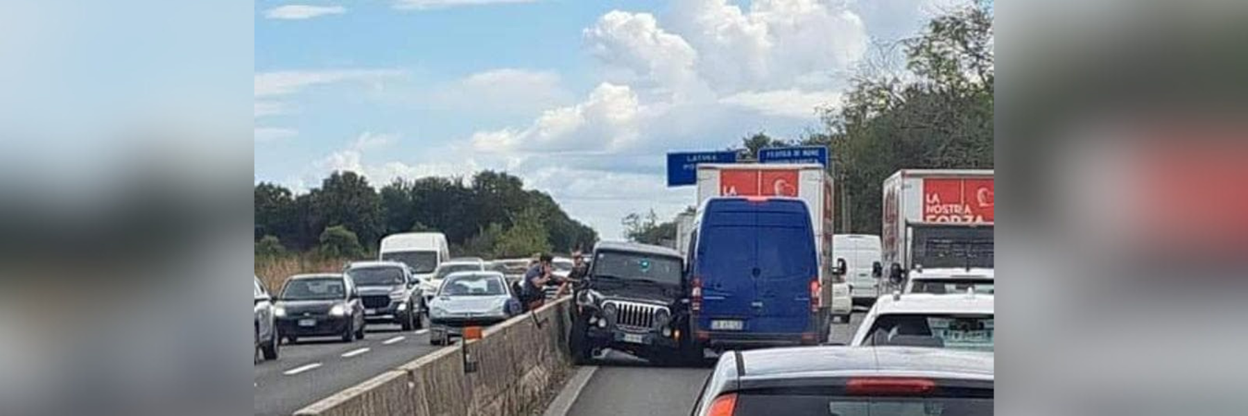 Contromano per 17 chilometri col suv rubato