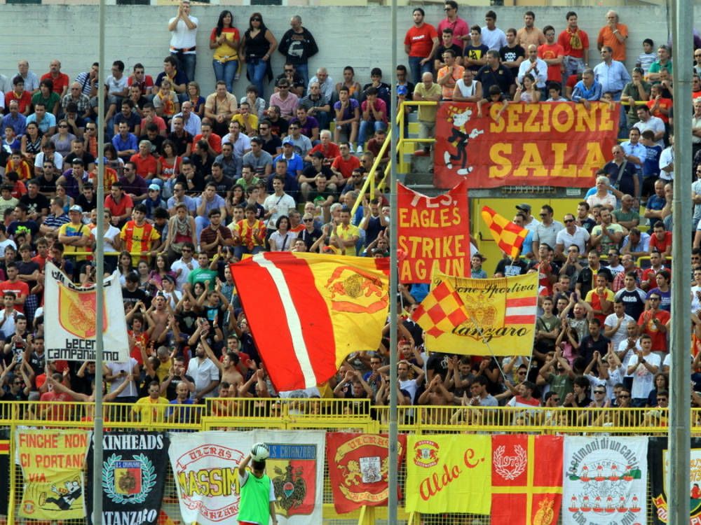 Fallimento del Catanzaro calcio, chiusa l`inchiesta: quattro indagati