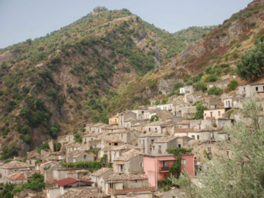 Non ci sono liste, salta di nuovo il voto a San Luca