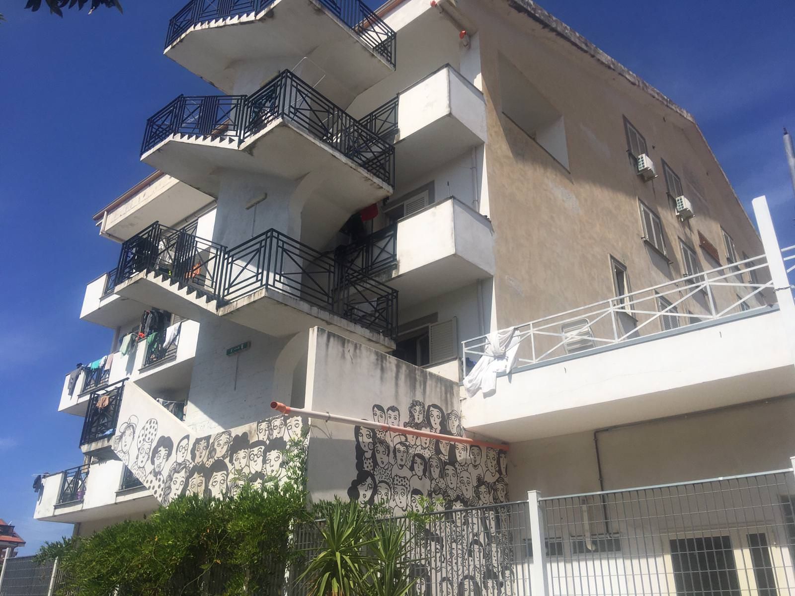 Focolai tra migranti ad Amantea, salgono a 24 i nuovi casi