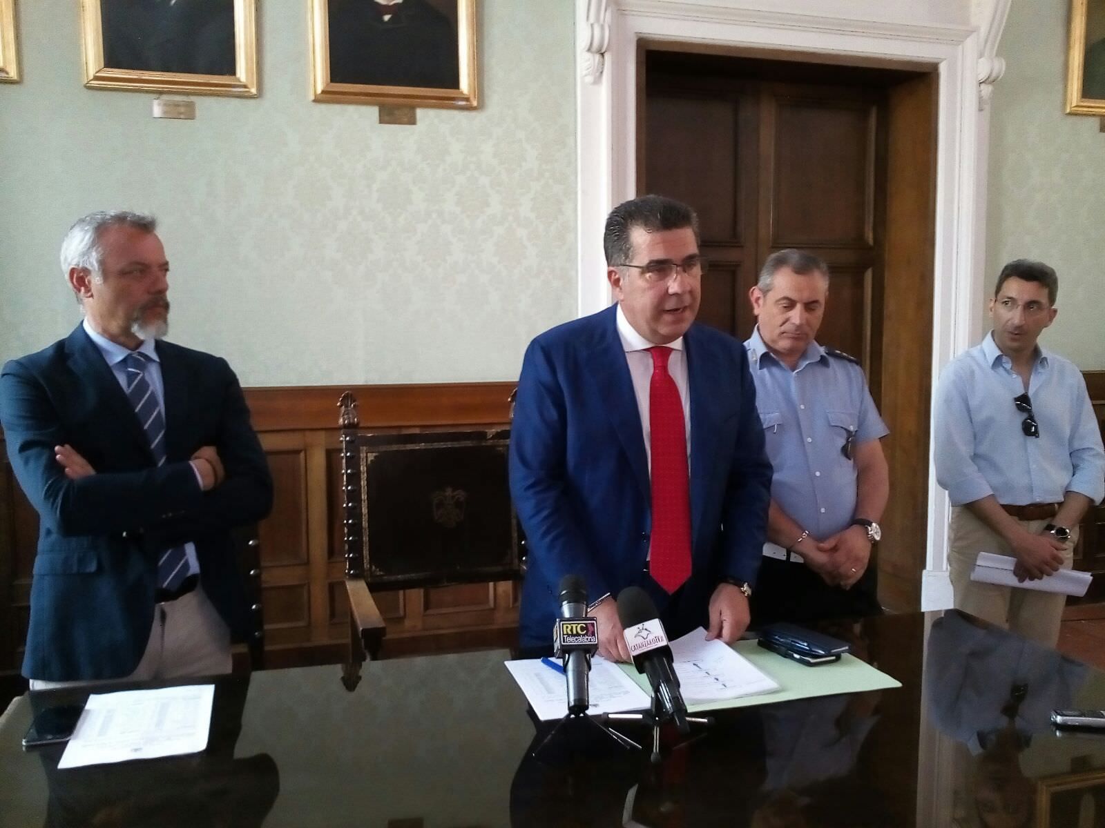 Sos ambiente a Catanzaro, è l’ora della «tolleranza zero»