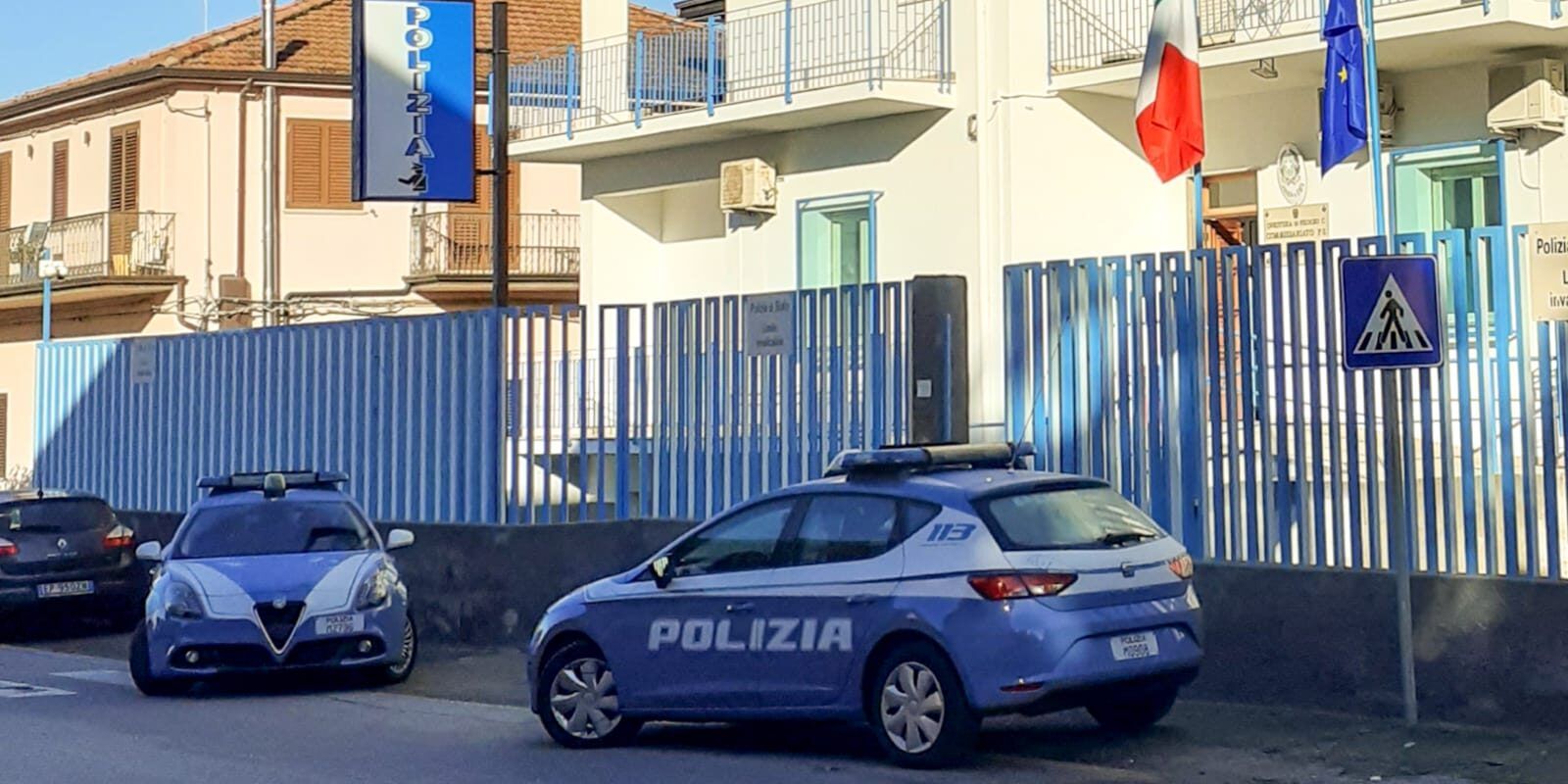 Controlli della polizia a Taurianova: due arresti e due denunce