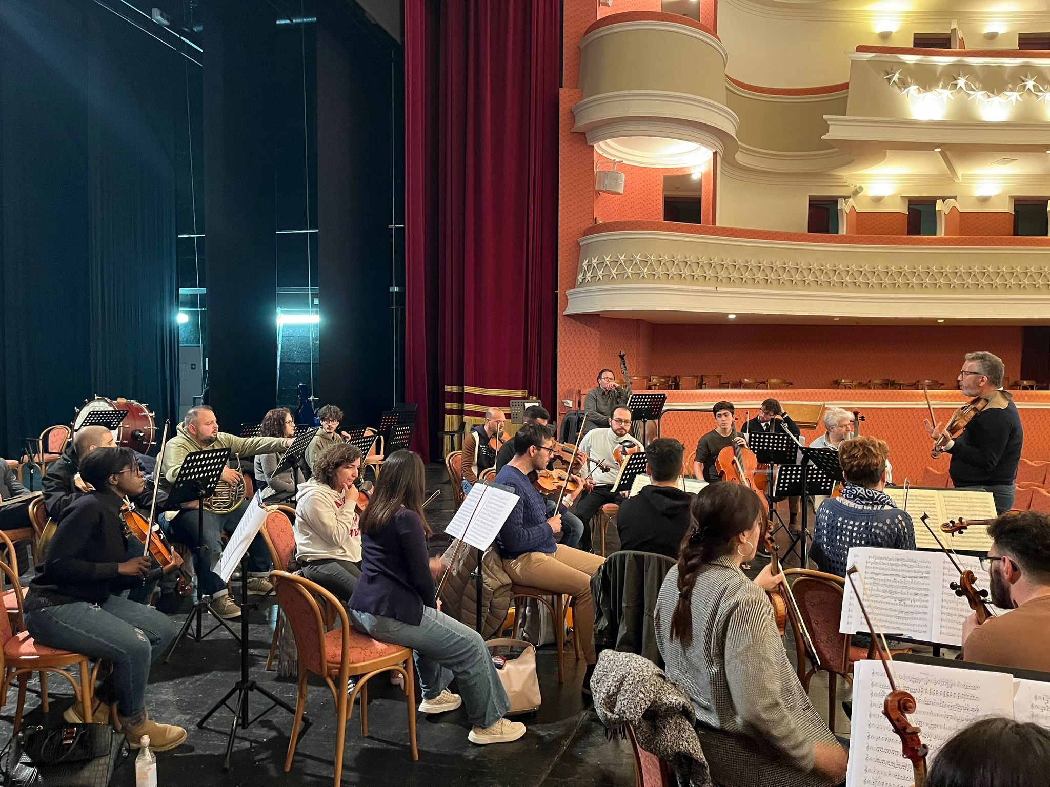 Al Politeama di Catanzaro, il concerto del conservatorio “Tchaikovsky” e l’Orchestra Filarmonica della Calabria
