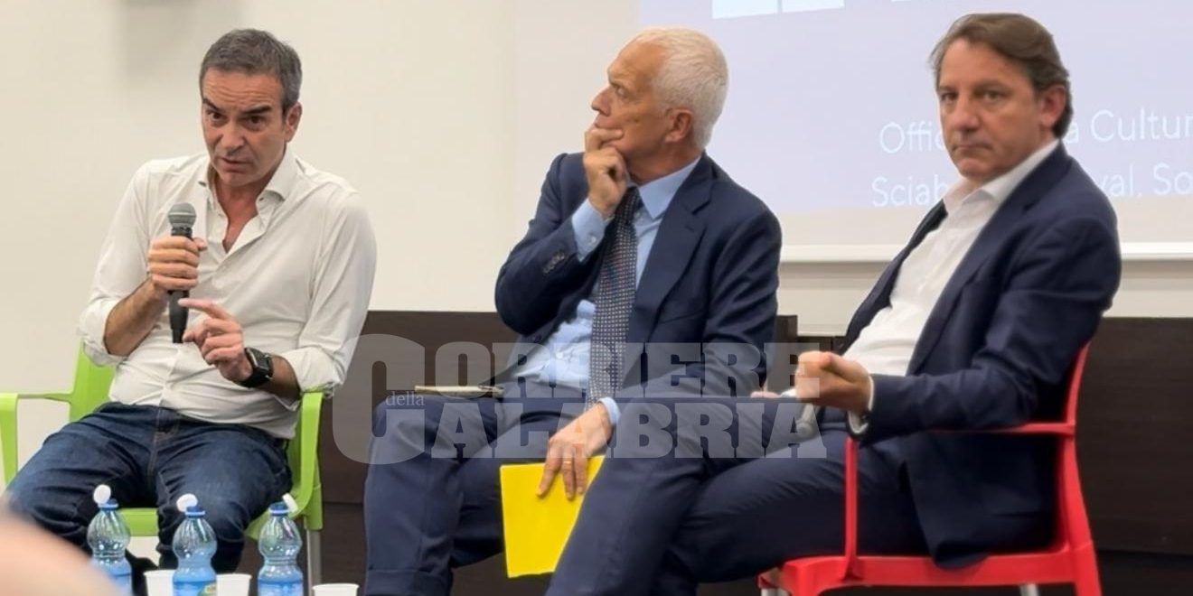 Scintille ma anche proposte. Il primo duello Occhiuto-Tridico: cultura e sanità terreni di contesa – VIDEO